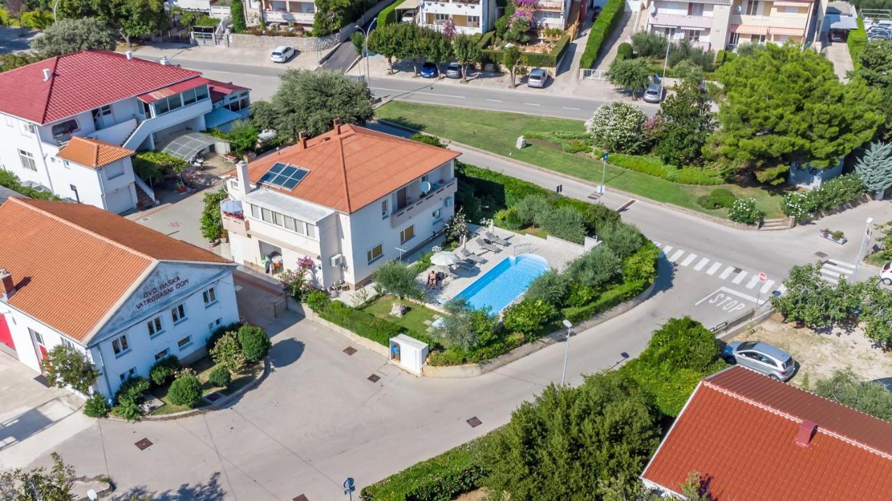 Meri Baška Esterno foto