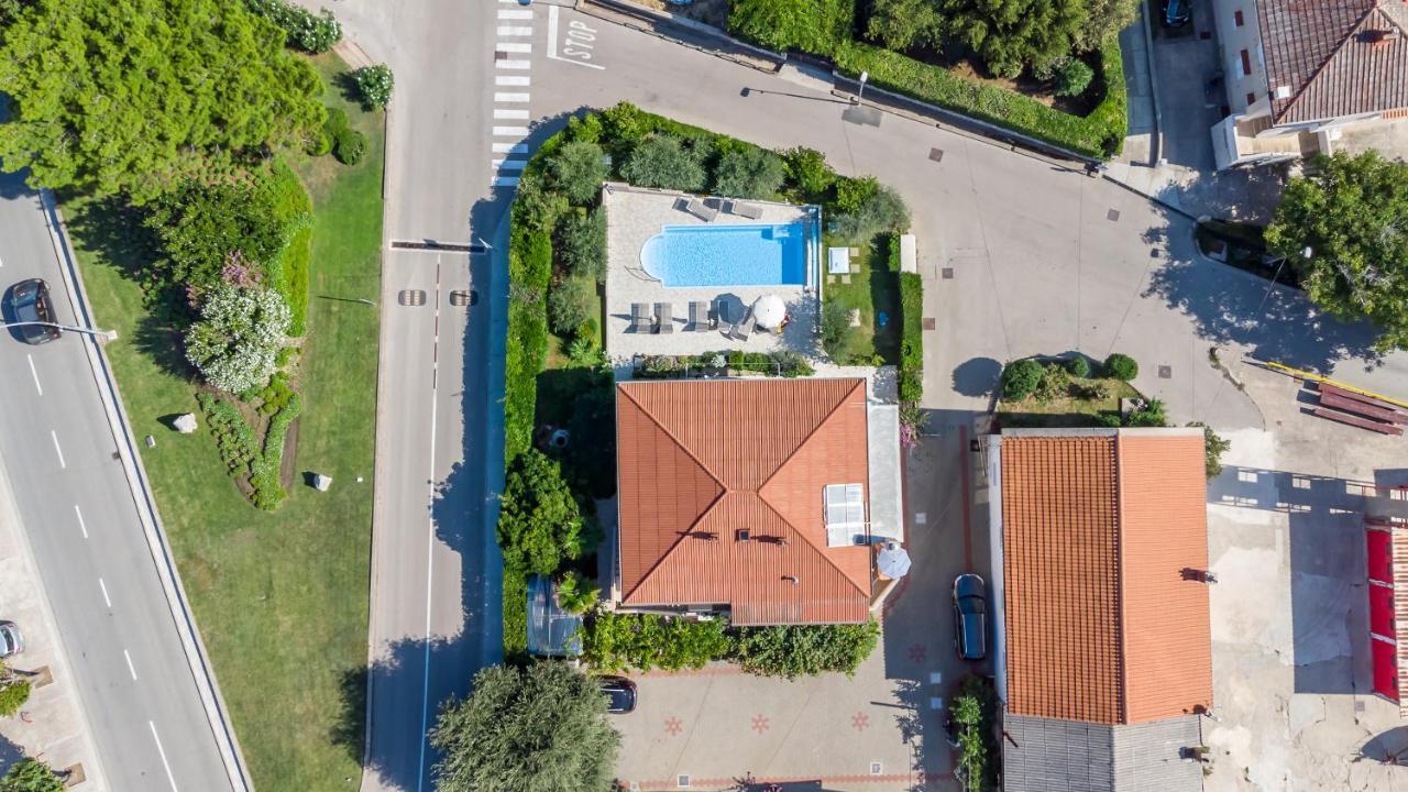 Meri Baška Esterno foto