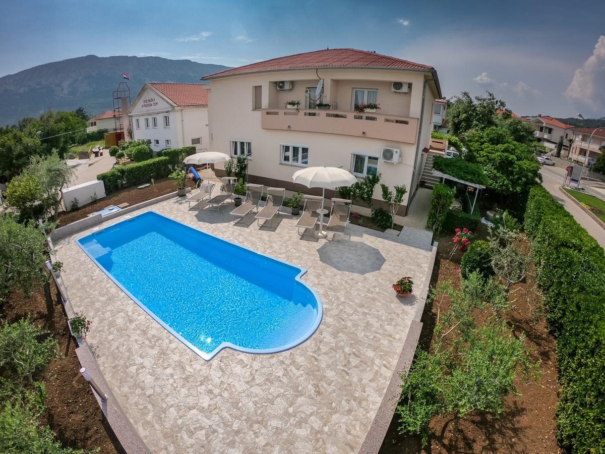 Meri Baška Esterno foto